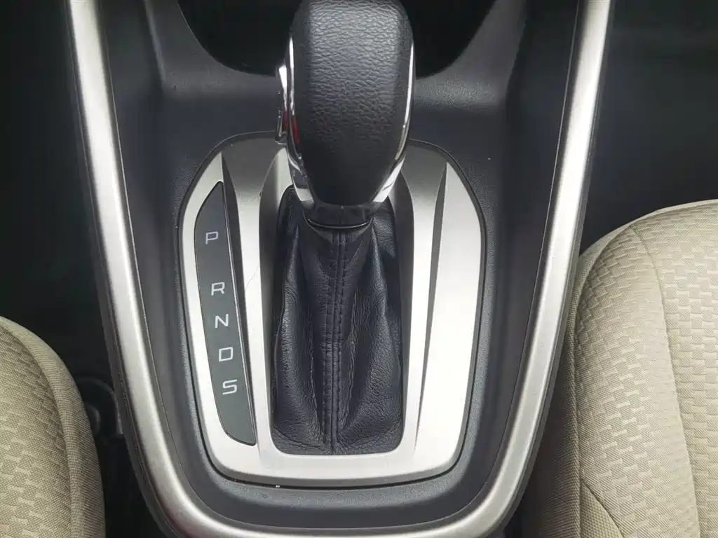 Escort Facelift 1.5 L Auto Comfort