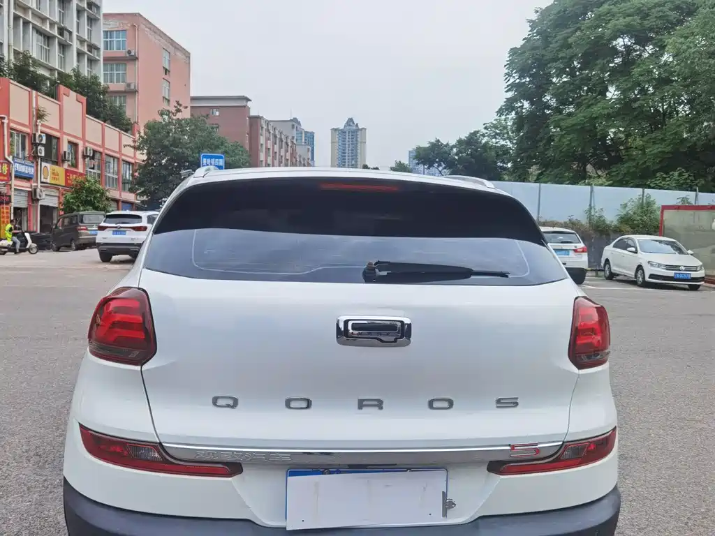 Qoros 5 Facelift 1.6 T Auto Leading