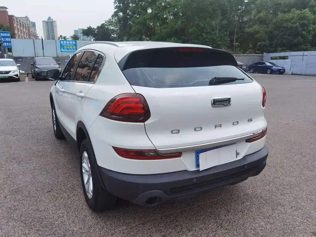 Qoros 5 Facelift 1.6 T Auto Leading
