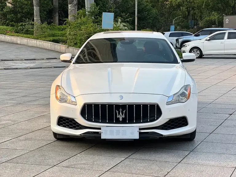 Maserati Quattroporte 3.0 T Standard