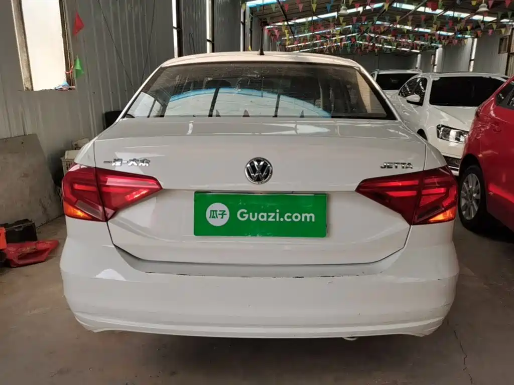 Jetta 1.4 L Manual Fashion