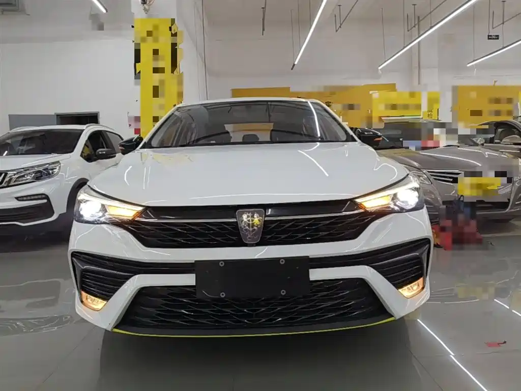 Roewe i5 Facelift 1.5 L CVT Diamond