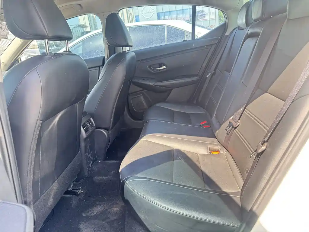 Sylphy 1.6 L XL CVT Joy