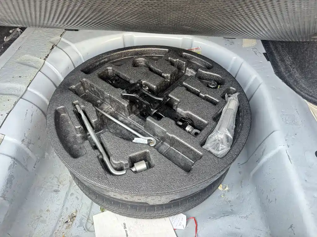 Sylphy 1.6 L XL CVT Joy