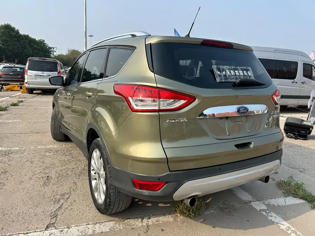 Kuga 1.5 L GTDi 2 WD Style