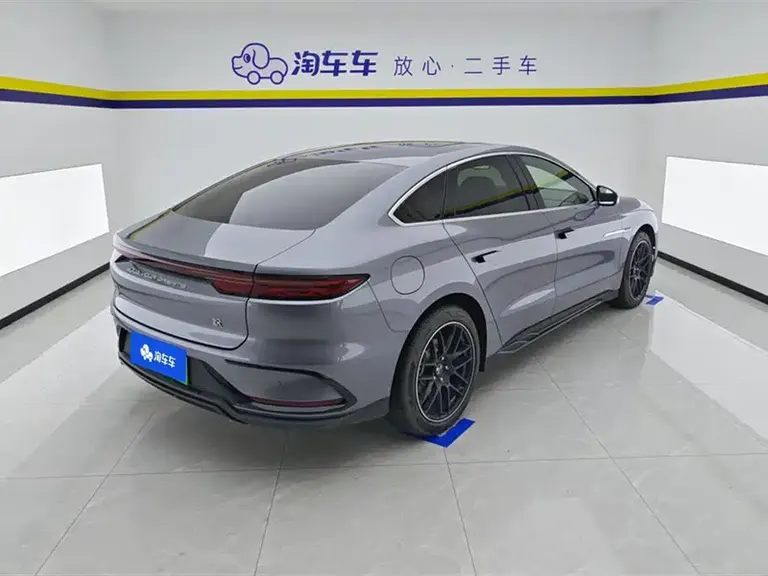 BYD Han DM-i Champion 121 KM Premium
