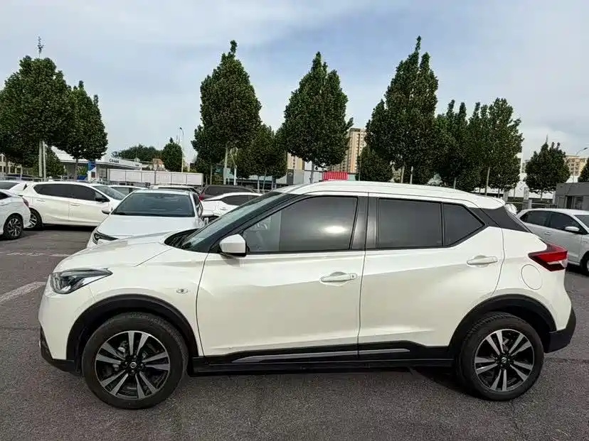 Kicks 1.5 L XL CVT Enjoyment