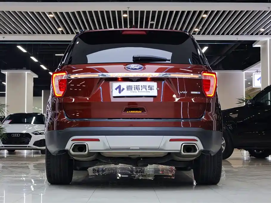 Explorer (Import) 3.5 T Platinum