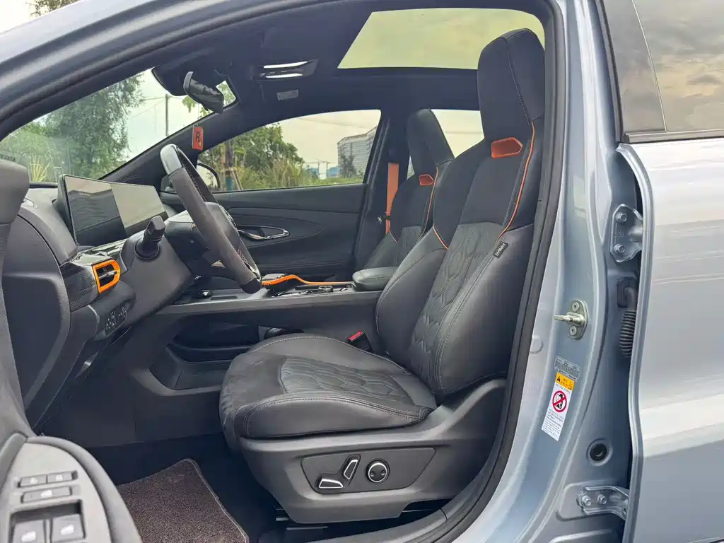 Changan UNI-T 1.5 T Sport Flagship