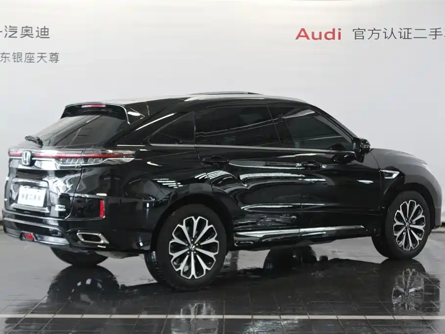 Honda UR-V 370 TURBO 4 WD Premium