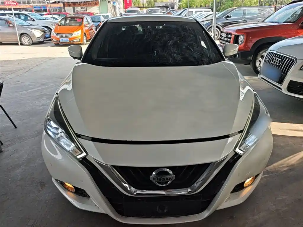 Lannia 1.6 L CVT Cool