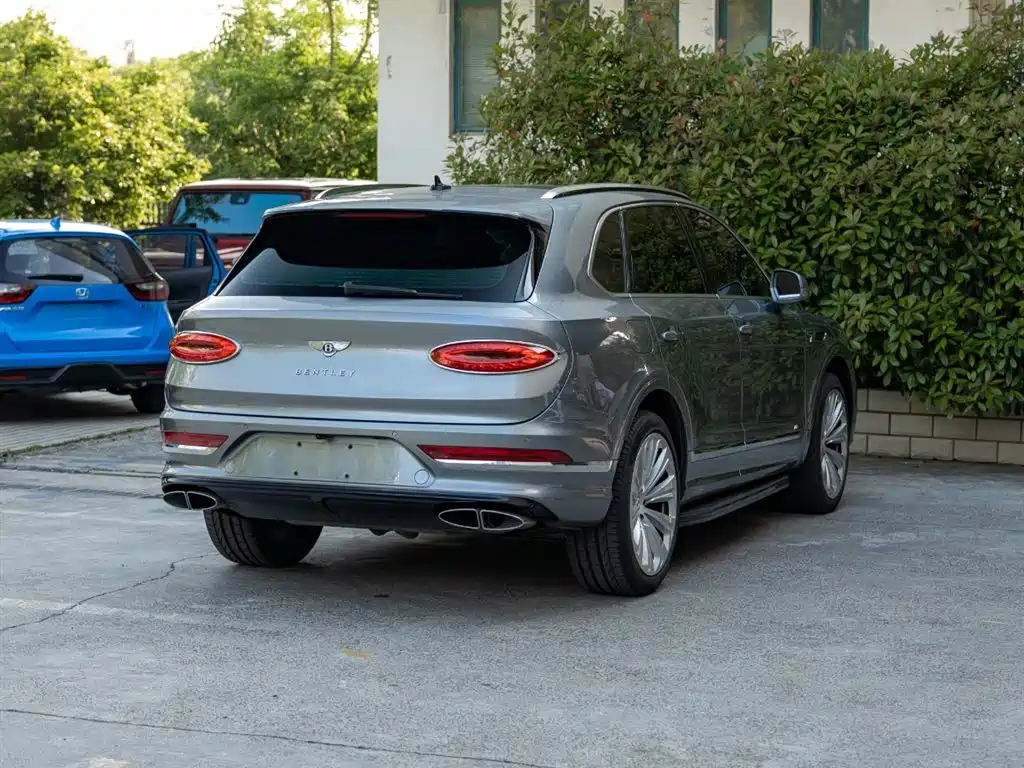 Bentayga 4.0 T V8