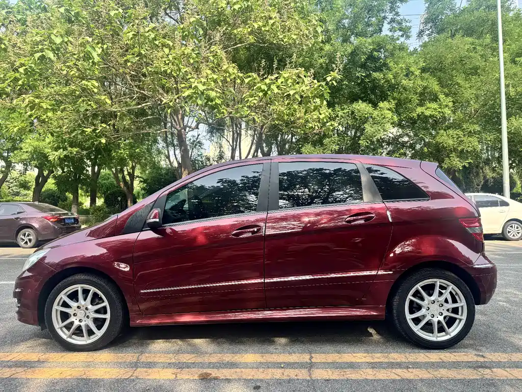 Mercedes-Benz B-Class B 200 Fashion