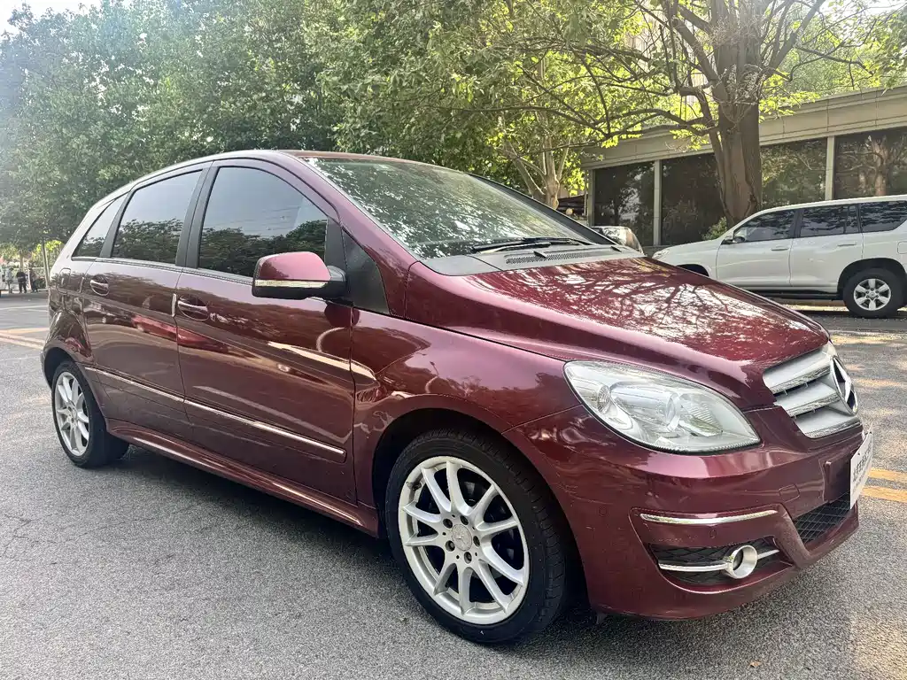 Mercedes-Benz B-Class B 200 Fashion
