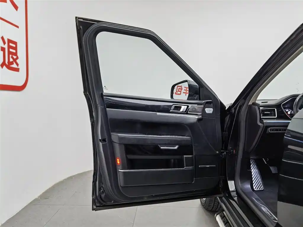 Zotye T700 众泰T700 2017款 1.8 T 手动尊享型