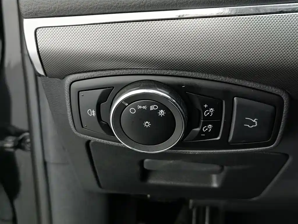 Taurus EcoBoost 245 Joy