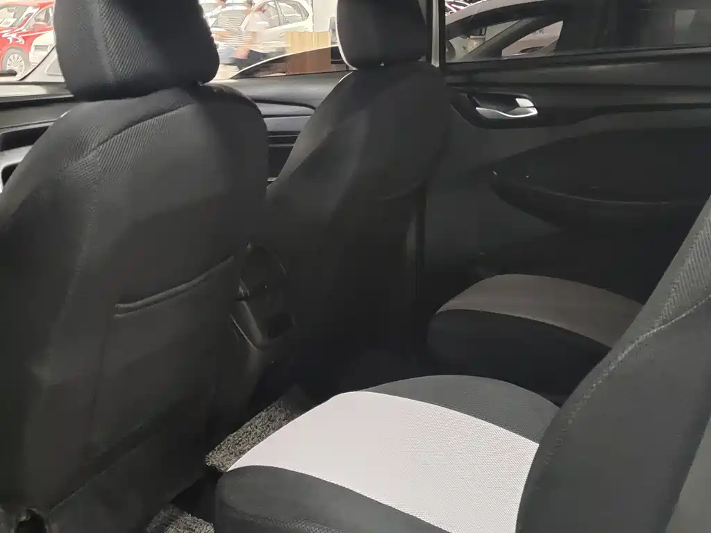 Wuling Hongguang S3 1.5 L Manual Standard CN-V