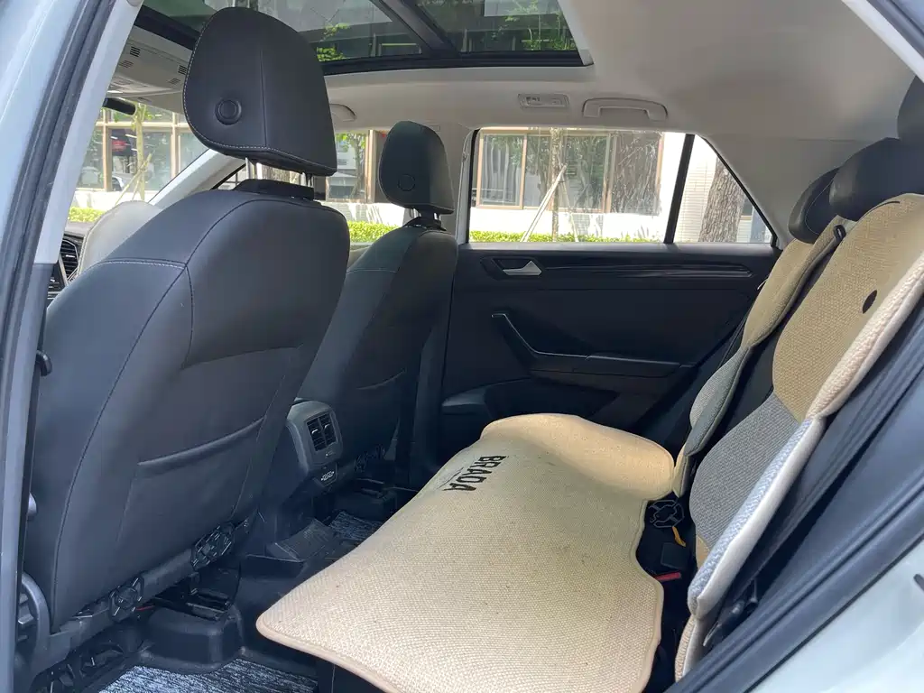 T-ROC 280 TSI DSG 2 WD Comfort