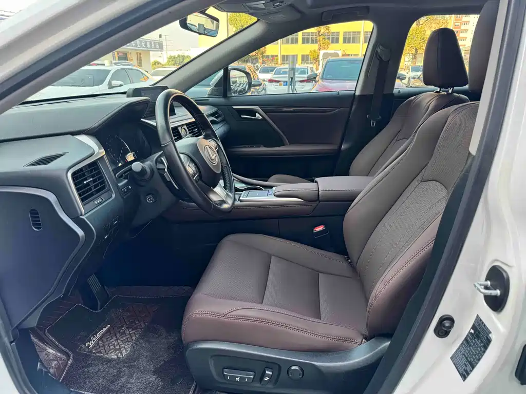 Lexus RX Facelift 300 2 WD Elite