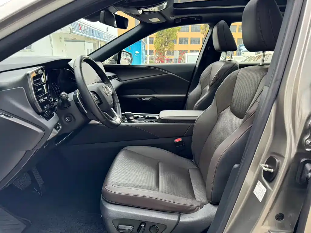 Lexus RX 350 h 4 WD Pure Enjoyment