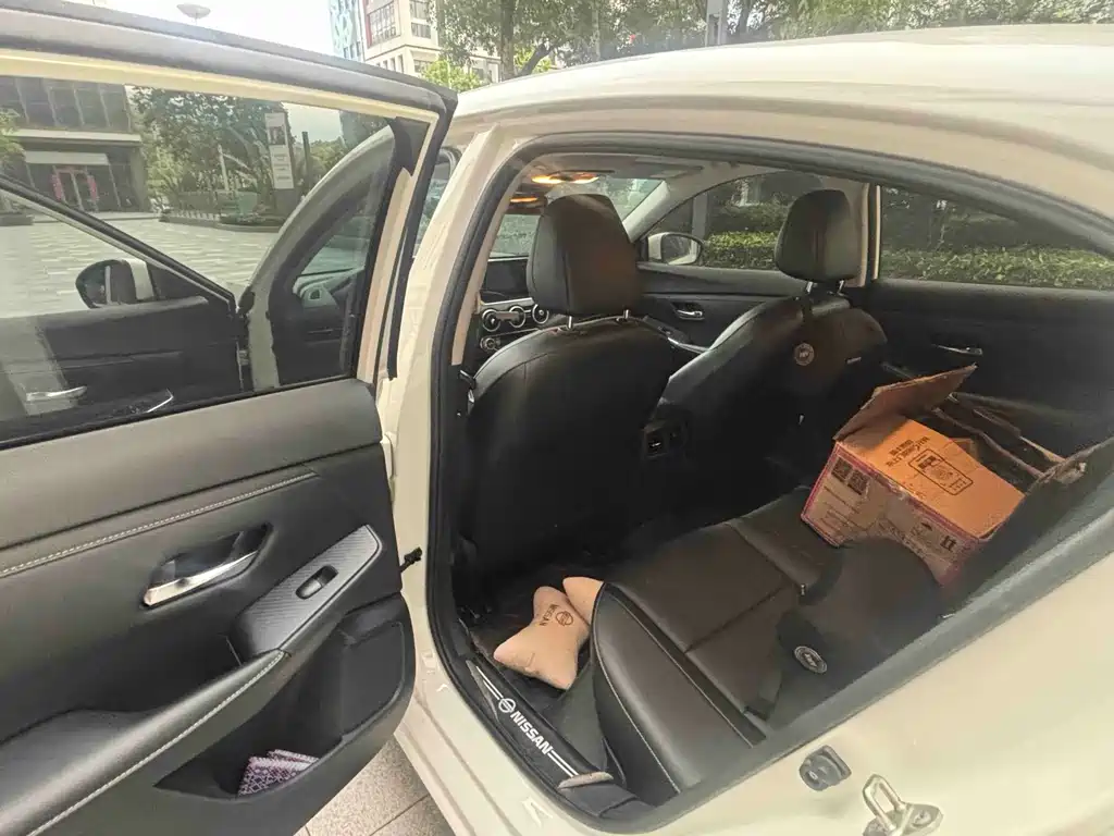 Sylphy 1.6 L XL CVT Joy