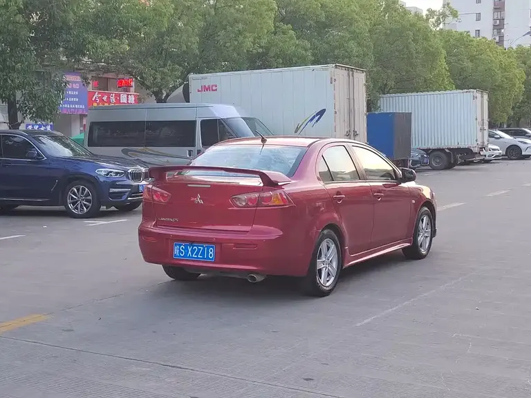 Mitsubishi Lancer EX 翼神 2010款 时尚版 1.8 L 手动睿智型
