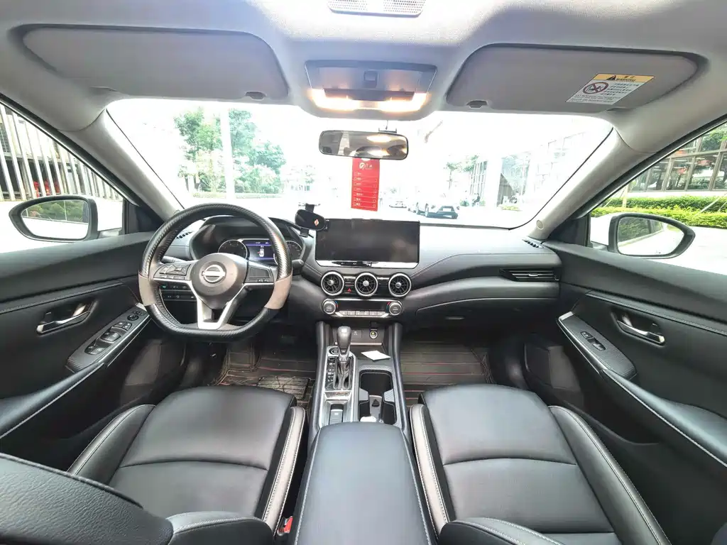 Sylphy 1.6 L CVT Joy