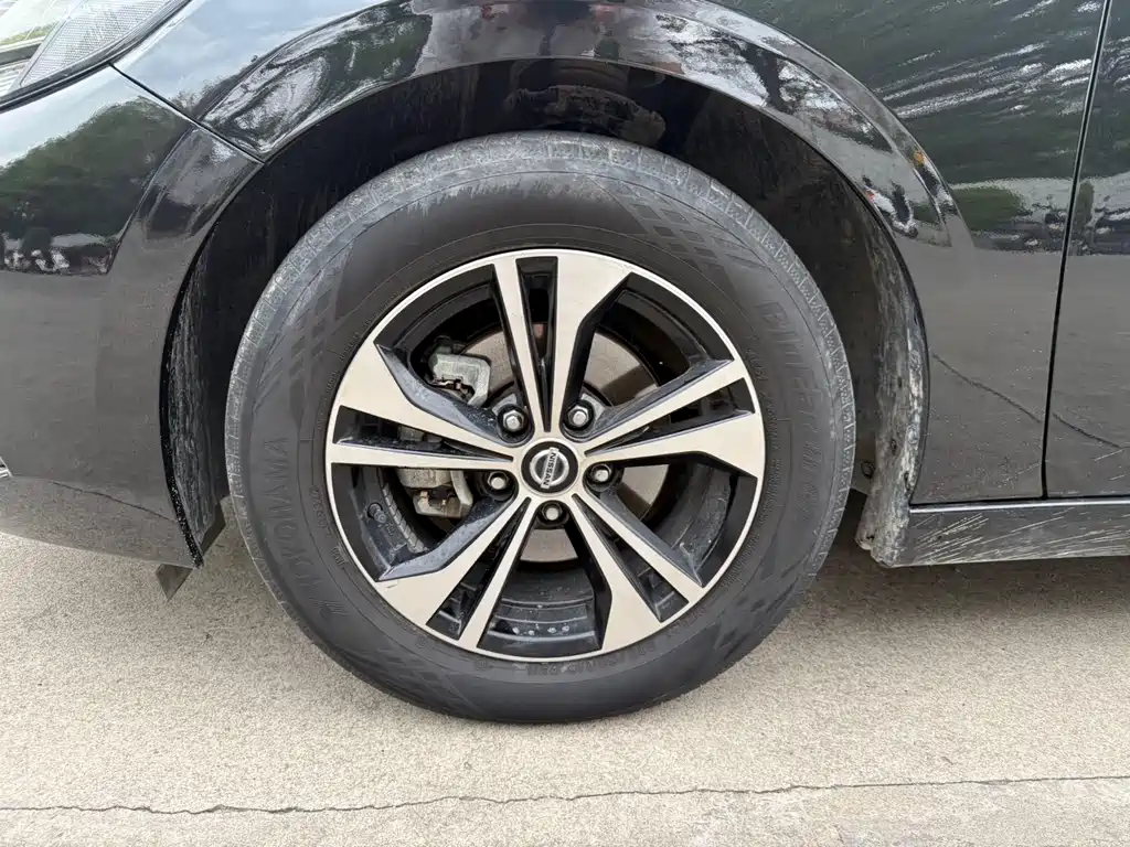 Sylphy 1.6 L XL CVT Joy