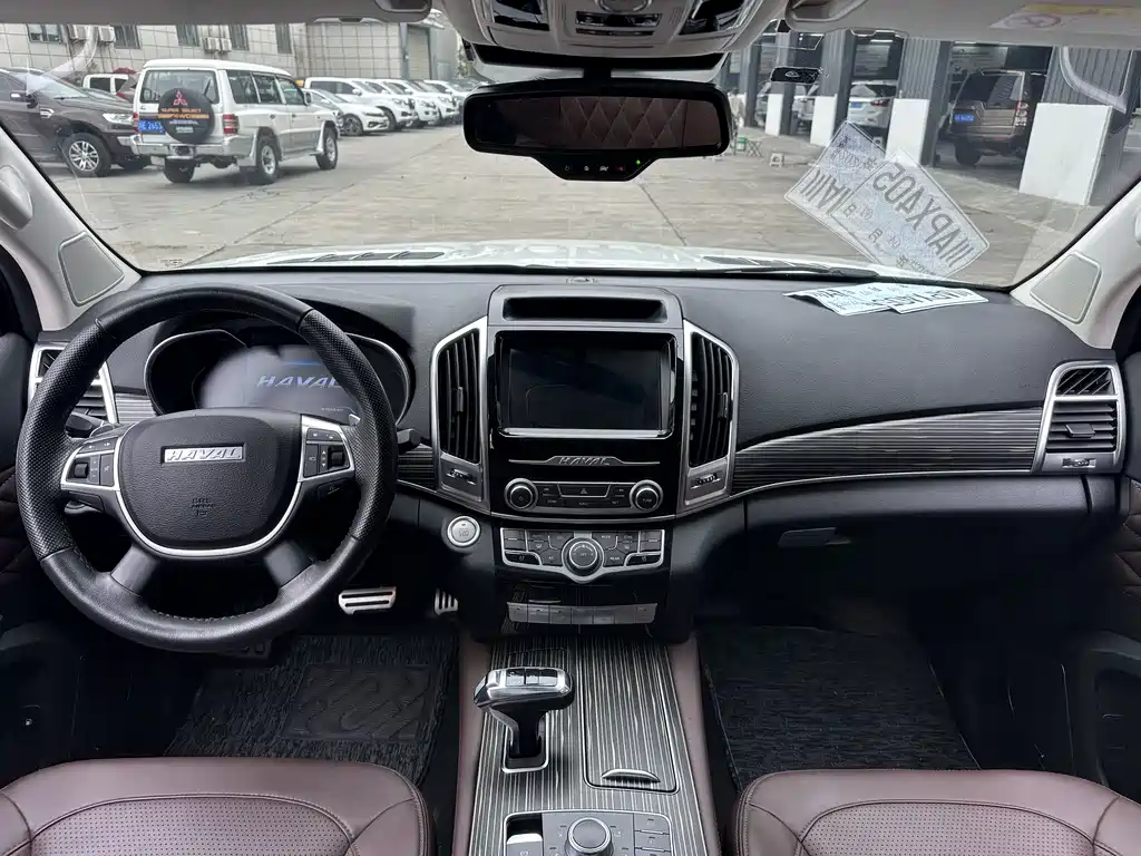 Haval H9 2.0 T Gasoline 4 WD Luxury 7-seat