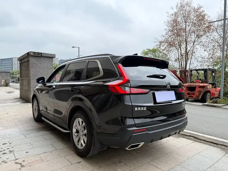 Honda CR-V 240 TURBO 2 WD Sharp Style 5-seat