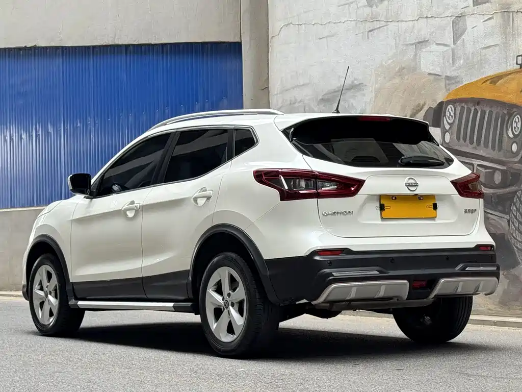 Qashqai Classic 2.0 L CVT XV Comfort