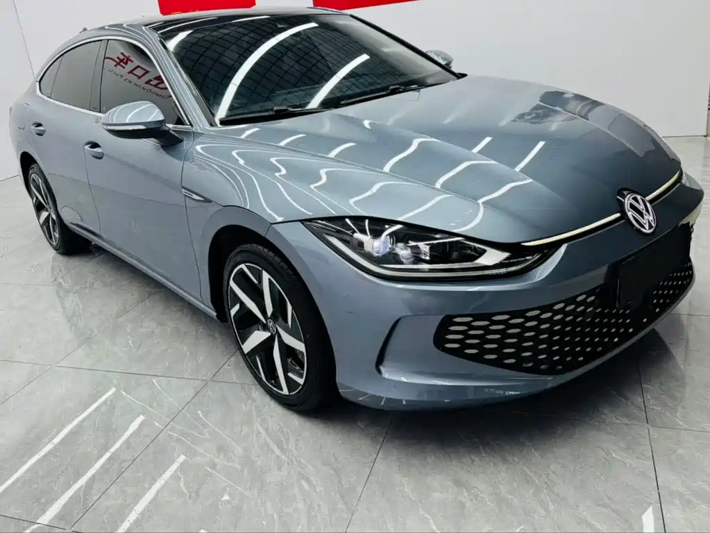 Lamando Lamando L 280 TSI DSG Spicy Cool
