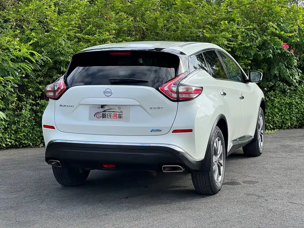 Murano 2.5 L XL 2 WD Connected Luxury CN-VI