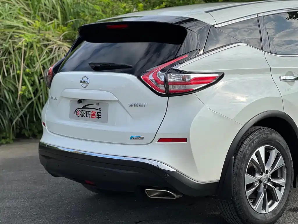 Murano 2.5 L XL 2 WD Connected Luxury CN-VI