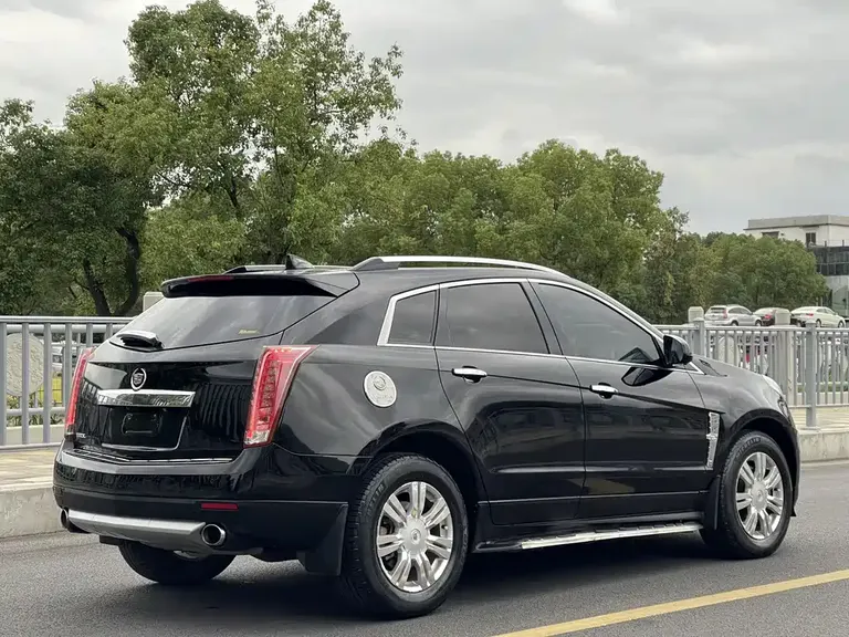 Cadillac SRX 3.0 L Luxury