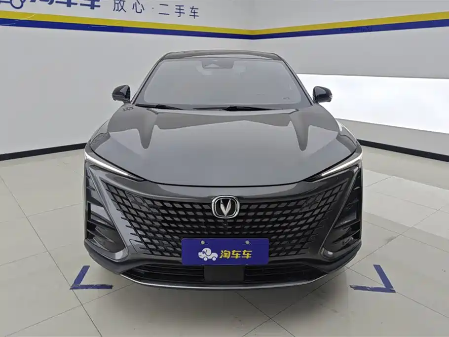 Changan UNI-T 1.5 T Distinguished