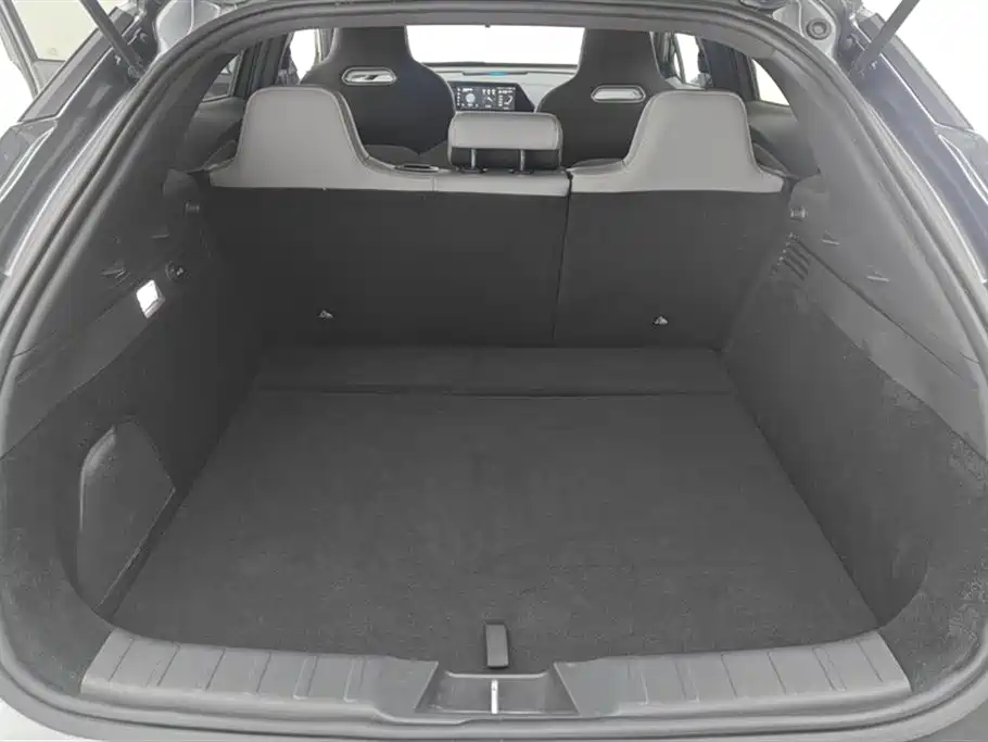Changan UNI-T 1.5 T Distinguished
