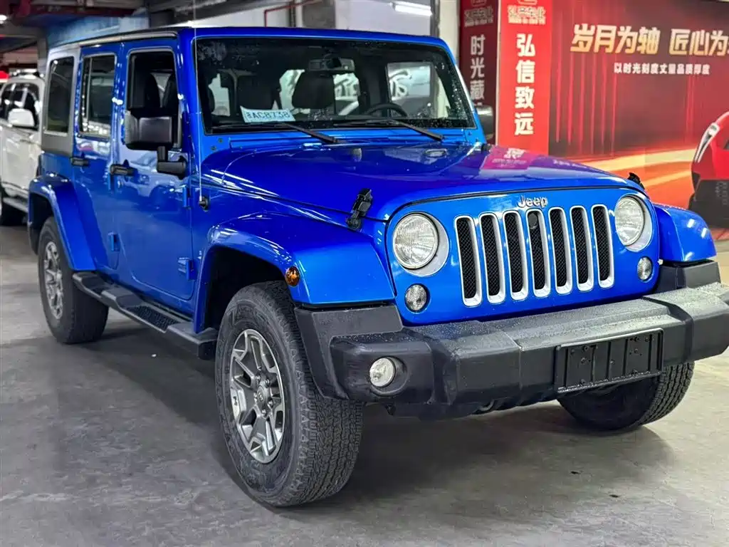Wrangler 3.0 L Sahara 4-door Comfort Enjoyment