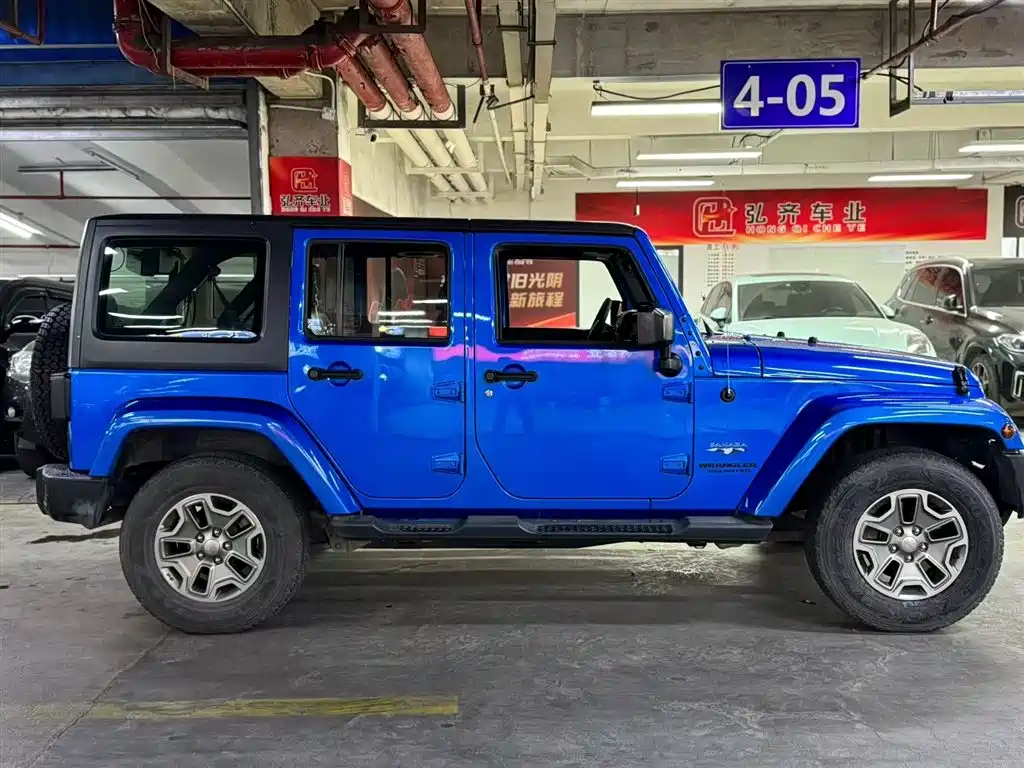 Wrangler 3.0 L Sahara 4-door Comfort Enjoyment