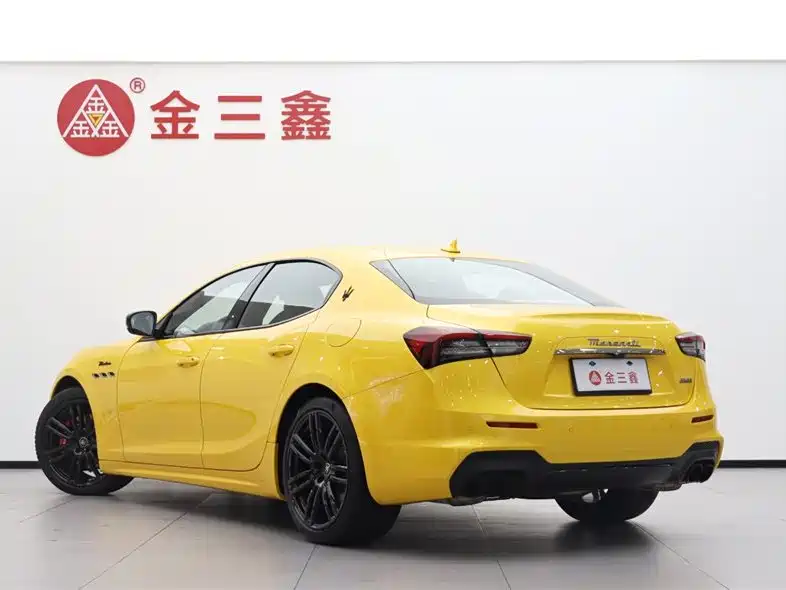 Ghibli 3.0 T Modena