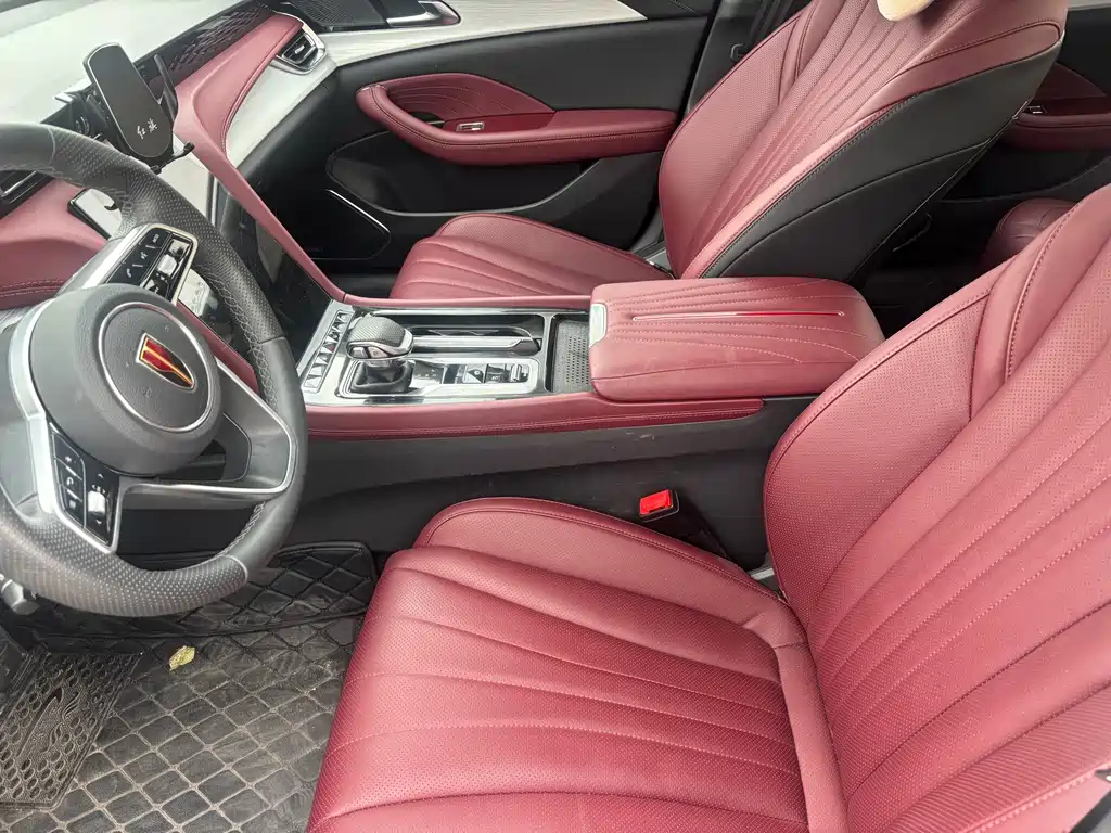 Hongqi H5 2.0 T Auto Flagship Smooth