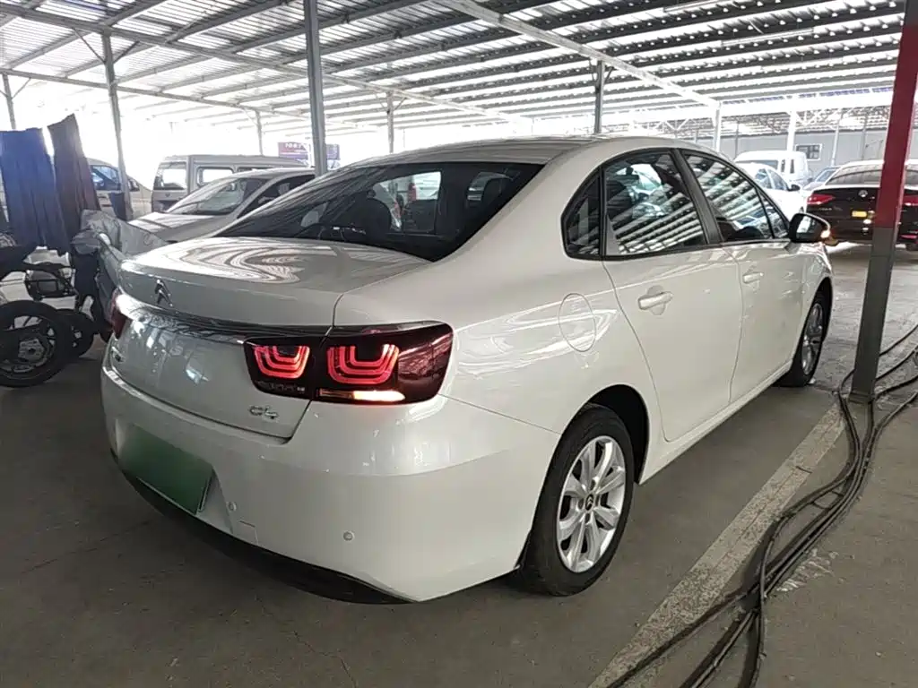 C4 Sega 1.6 L Manual Comfort