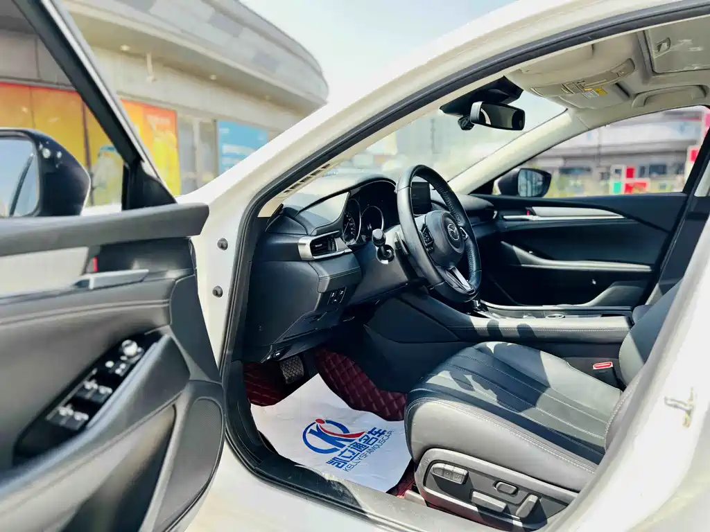 Atenza 2.5 L Blue Sky Sport