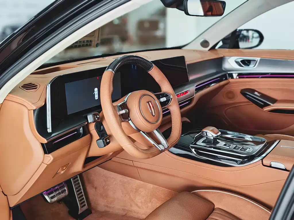 Hongqi H9 2.0 T Flagship Smooth Private Style