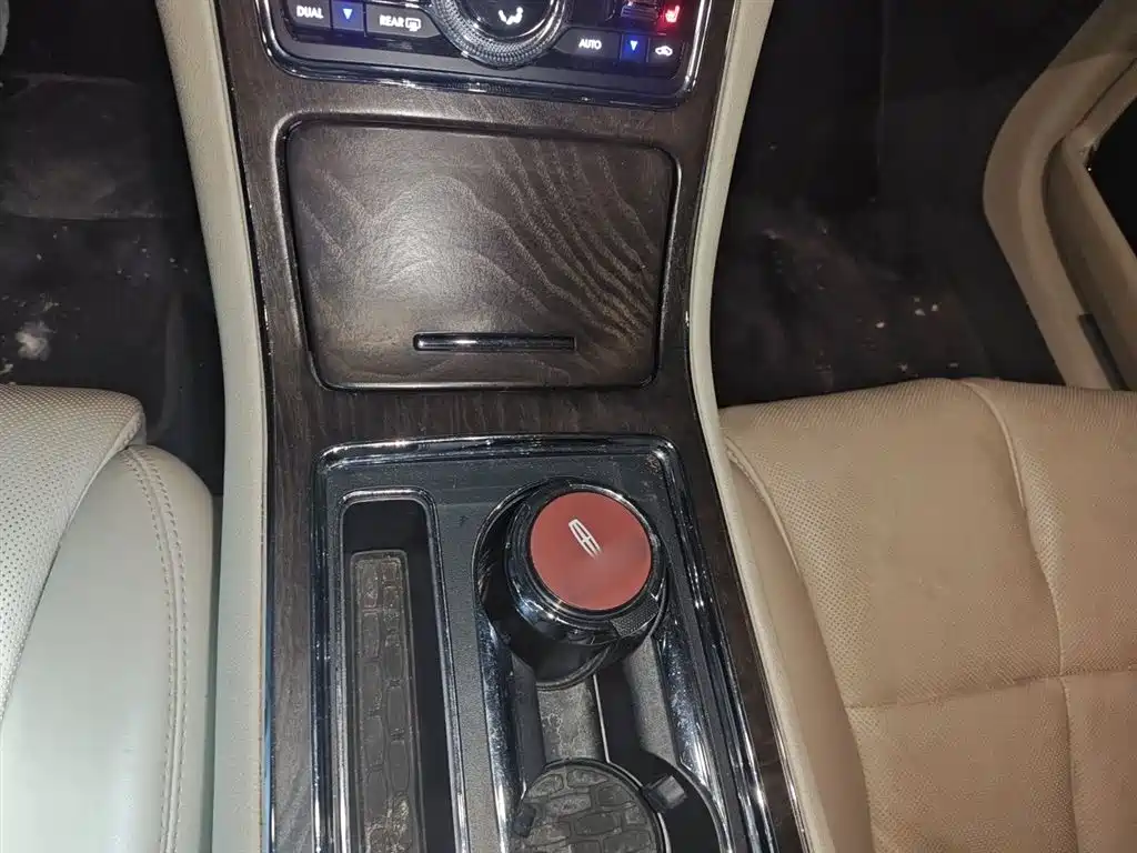 Lincoln Continental 2.0 T 2 WD Premium CN-VI