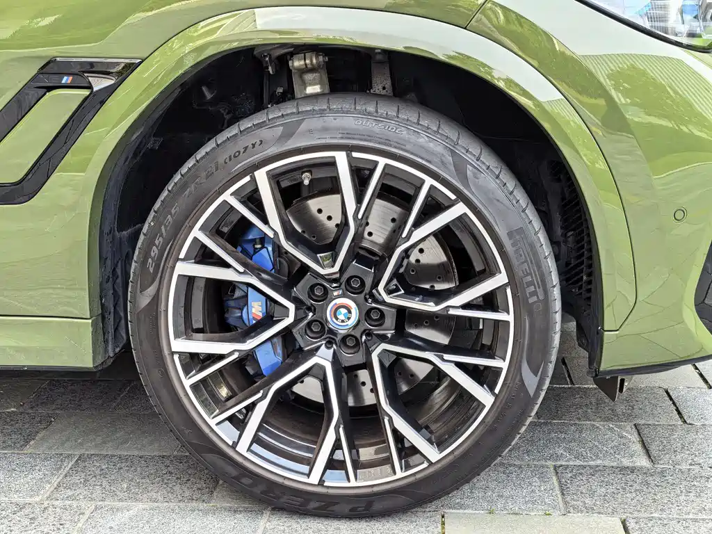 BMW X6 M