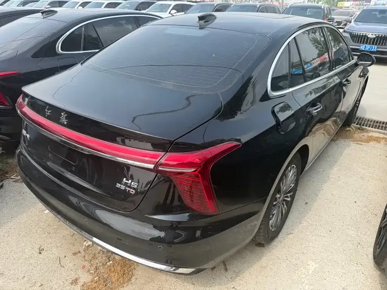 Hongqi H5 1.5 T DCT Flagship Charm