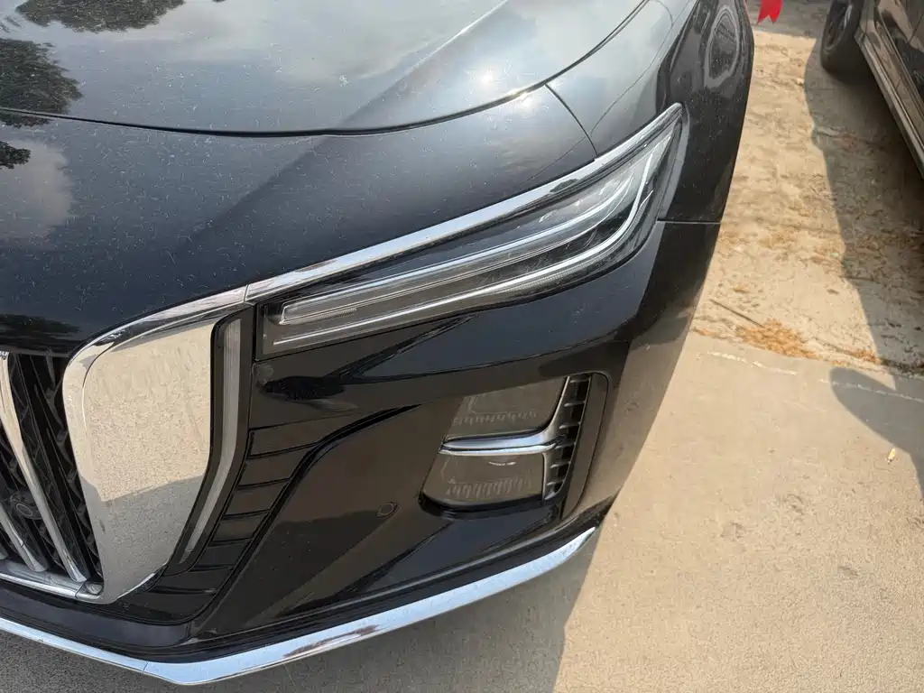 Hongqi H5 1.5 T DCT Connected Flagship Charm
