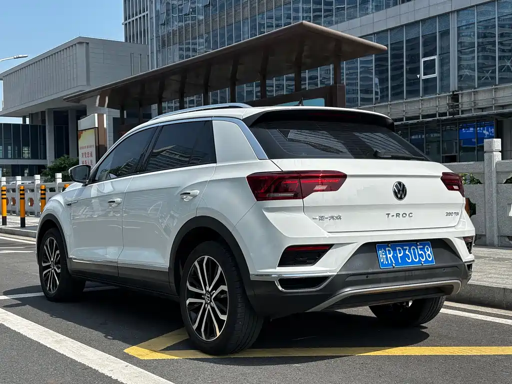 T-ROC 280 TSI DSG 2 WD Comfort Enjoyment PLUS