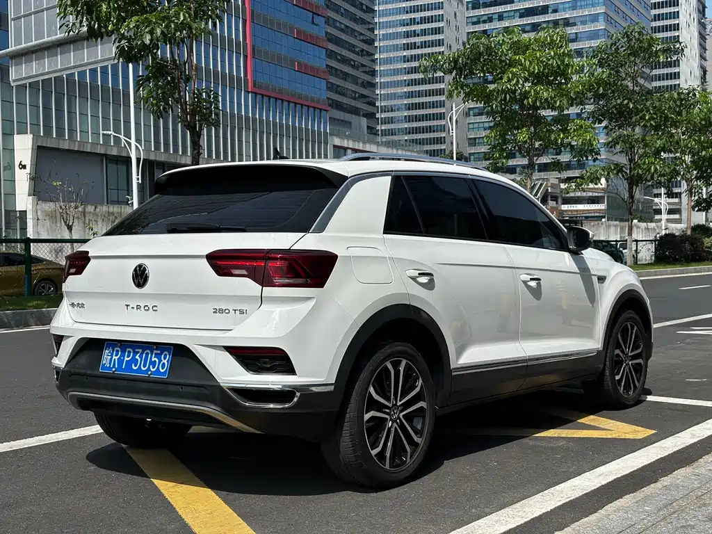 T-ROC 280 TSI DSG 2 WD Comfort Enjoyment PLUS
